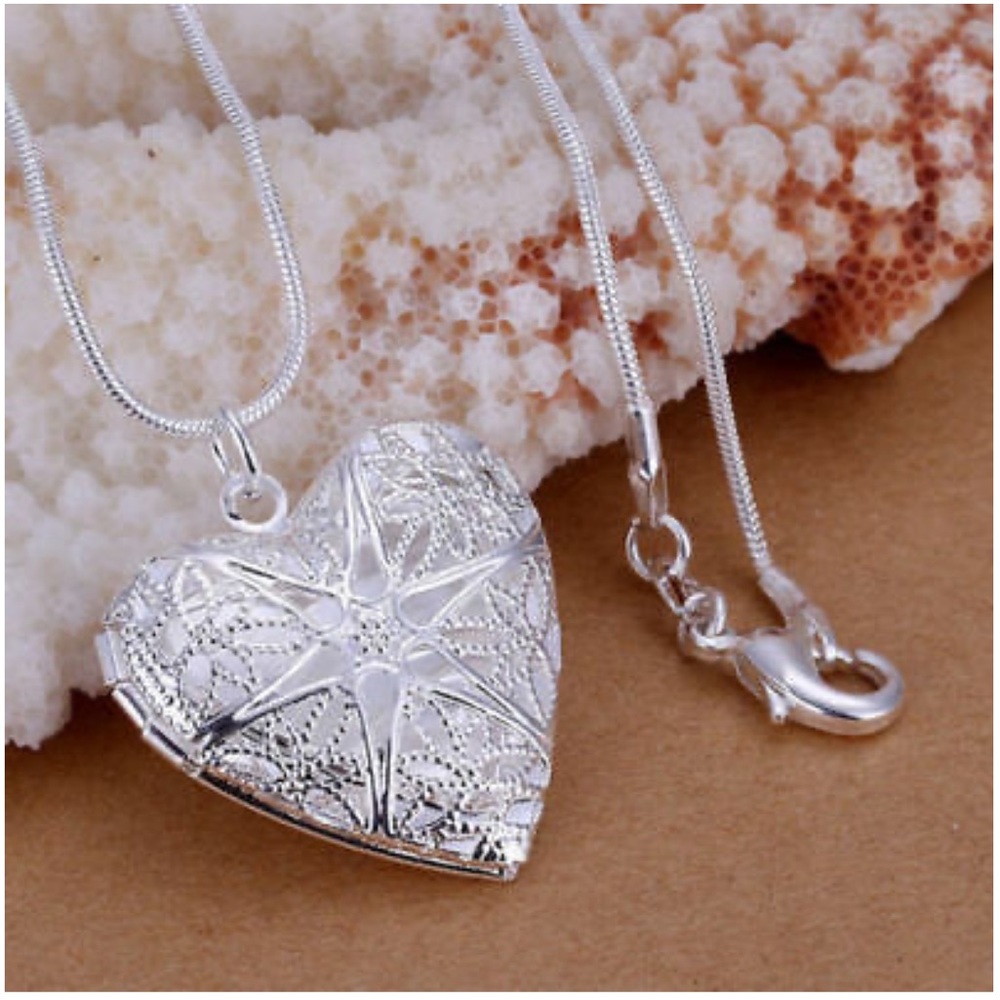 Silver heart detail locket women necklace